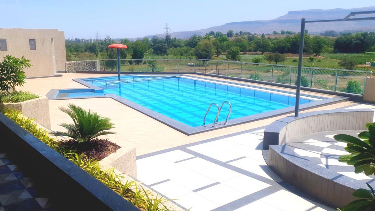 Hotel Grand Parivaar Igatpuri Dış mekan fotoğraf